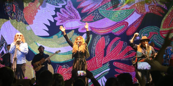 Alceu Valença, Elba Ramalho e Geraldo Azevedo se apresentam no Arraiá de Barueri