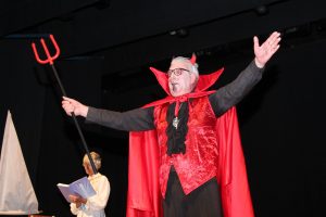 idosos das oficinas do Parque da Maturidade José Dias da Silva farão se apresentam no Teatro Municipal de Barueri 