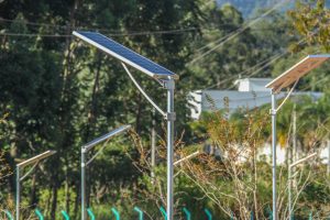 Lâmpadas sustentáveis na Via Parque
