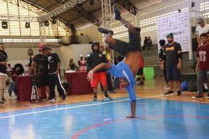 dançarinos participam do 1º Festival de Dança Breaking em Barueri (Boom Breaking)