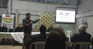 Claudio Piteri fala a lideranças