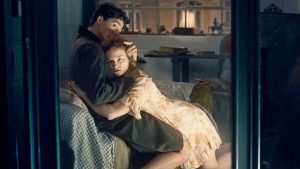 cena do filme egon schiele morte e a donzela