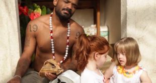 cena do clipe 'Esse Nego', de Arlindinho