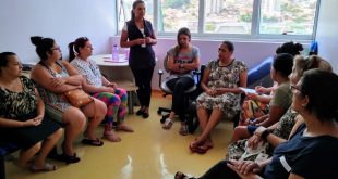 participantes do grupo de apoio reunidos em encontro