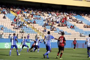 oeste e São Raimundo disputando partida da Copa São Paulo de Futebol Júnior 2019