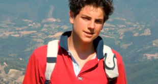 Barueri celebra nascimento de São Carlo Acutis na Paróquia Santa Cruz